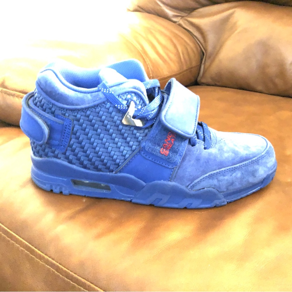 Victor Cruz by Nike**